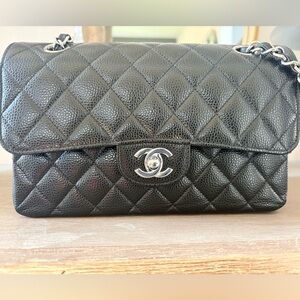 CHANEL Medium Black Quilted Leather Bag
